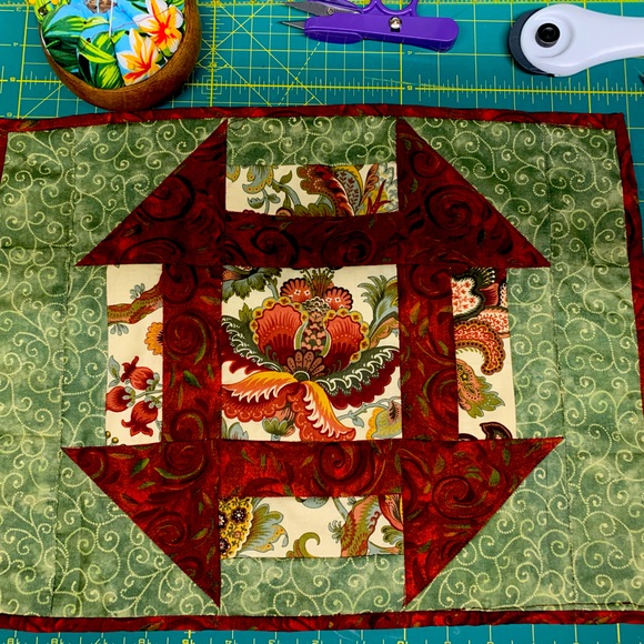 Meet your Posher, Yvette - Picture 1 of 1